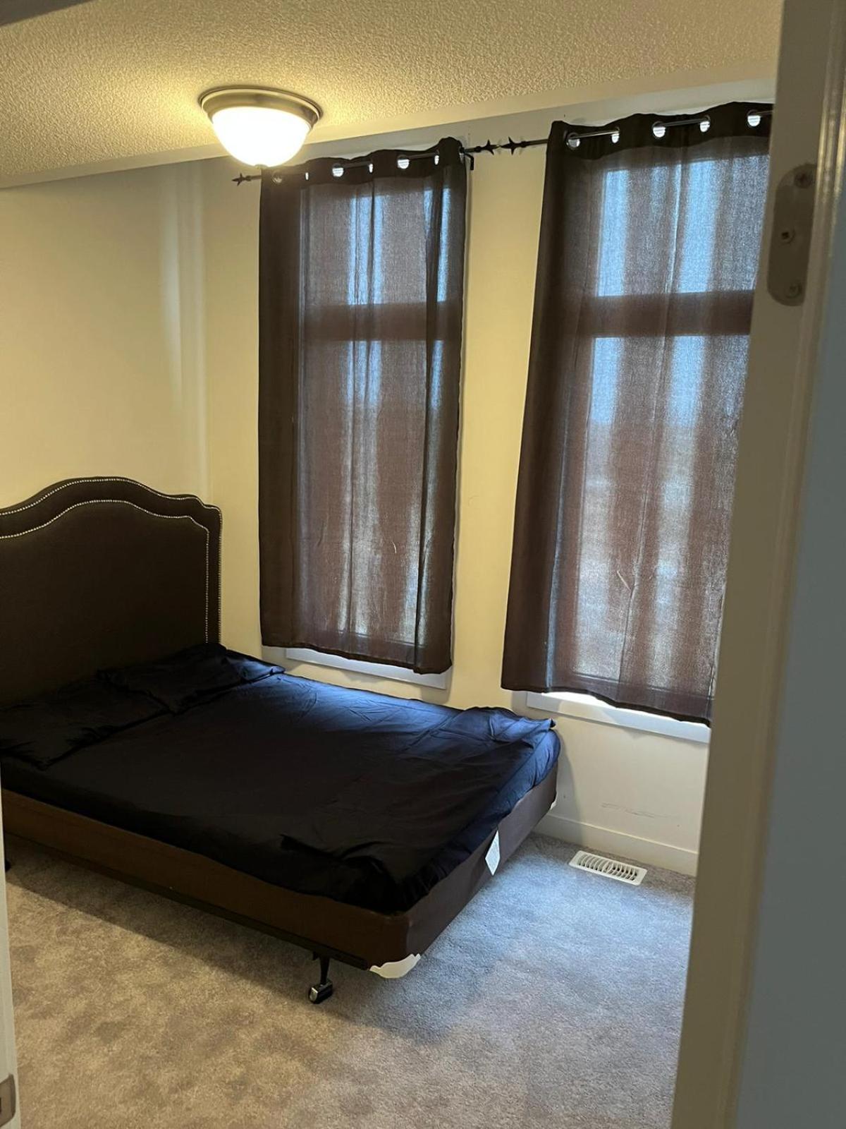 Apartament Luxury Brand New Townhouse In Milton Ontario Zewnętrze zdjęcie